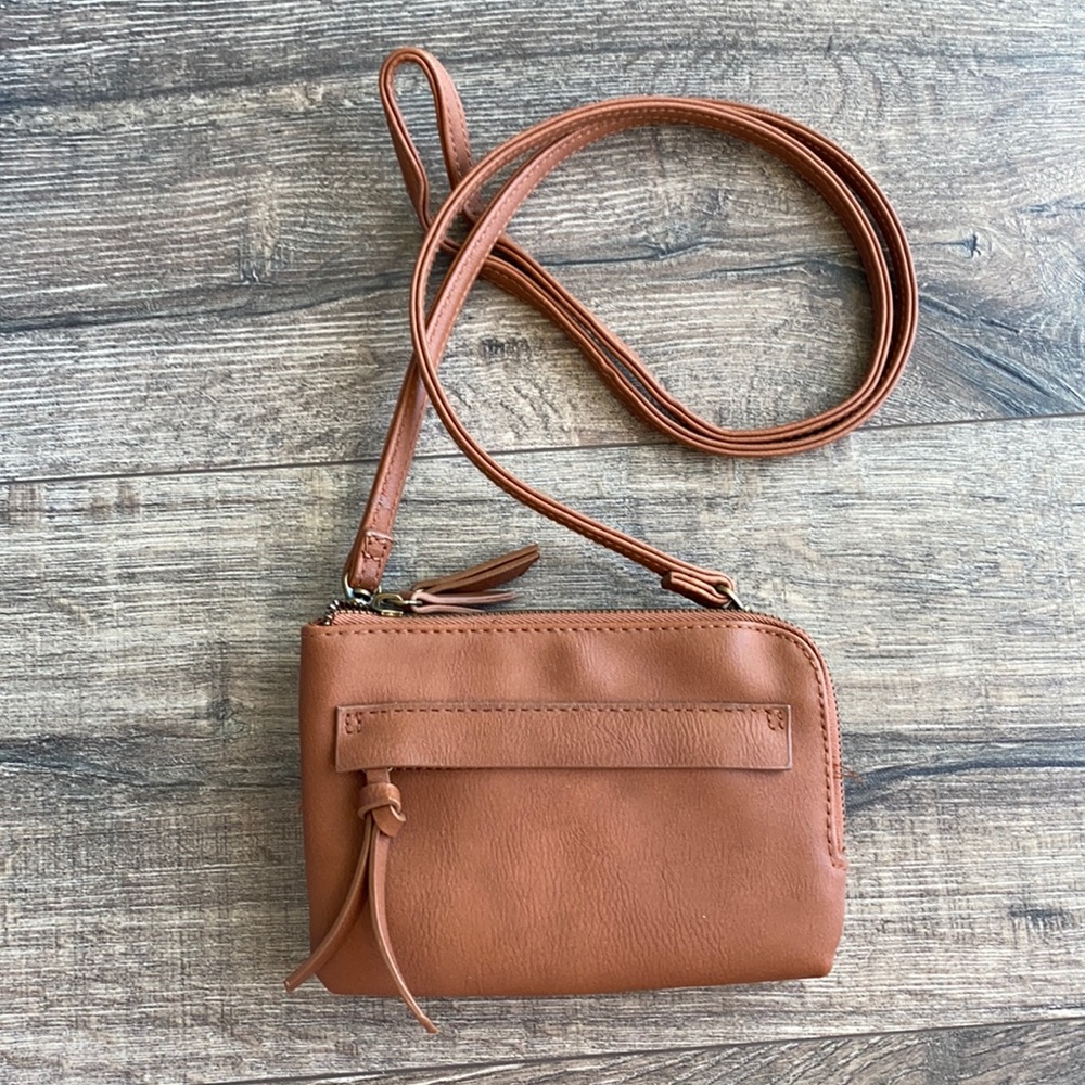 NWOT - Universal Thread Cognac Purse